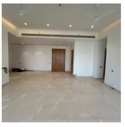 4 BHK + Extra Room Apartment For Rent in Rustomjee Crown