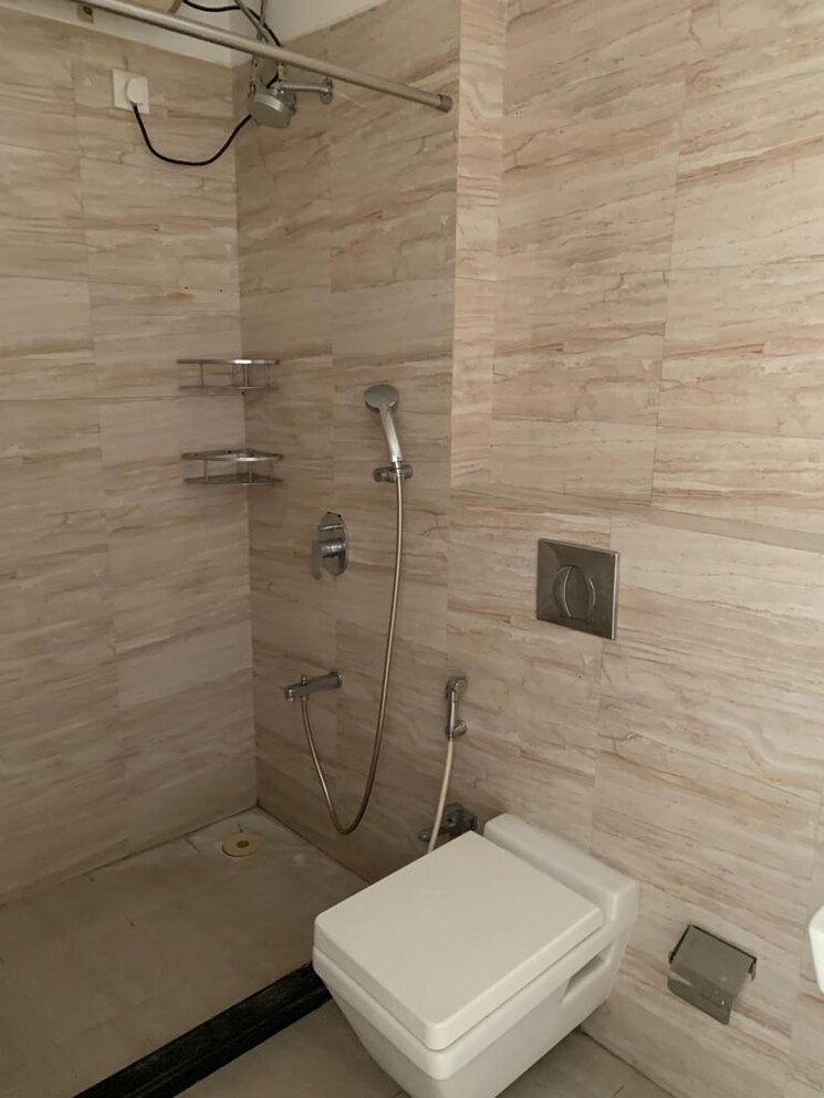 Bathroom, kanakia-levels 3 Bedroom 1820 Sq.Ft. Apartment In Malad East Mumbai 8763986