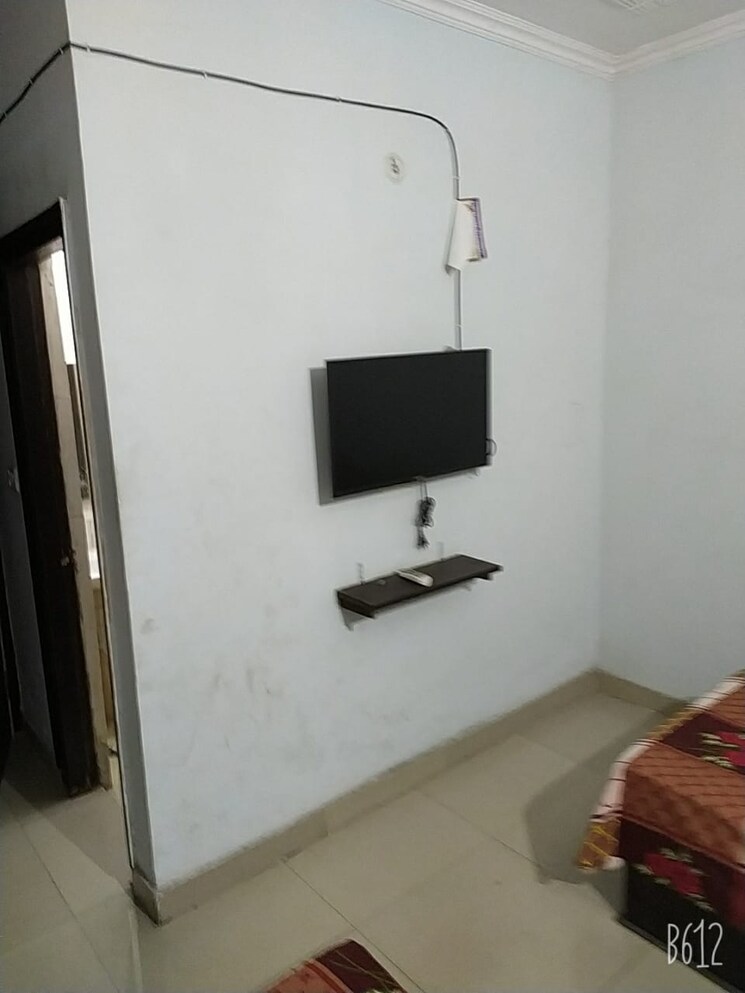 undefined, sector 7 1 Bedroom 712 Sq.Ft. Independent House In Sector 7 Gurgaon 8764001