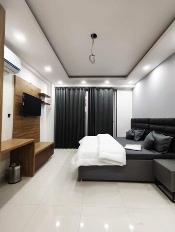 Bedroom in 1 BHK Apartment at Mantri Classic, Koramangala – for Rent