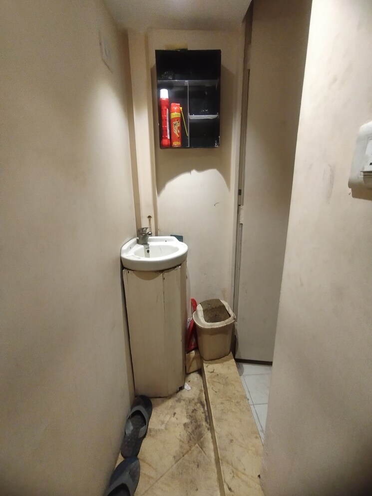 undefined, galleria Commercial Office Space 350 Sq.Ft. In Powai Mumbai 8764087