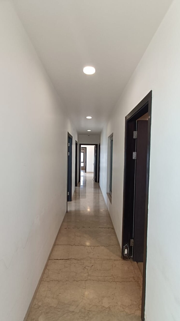 Room, oberoi-realty-esquire 3 Bedroom 1820 Sq.Ft. Apartment In Goregaon East Mumbai 8764072