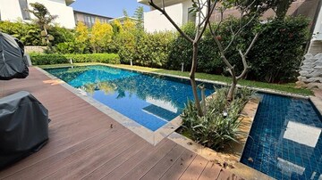 Swimming Pool in 4 BHK Villa at Embassy Boulevard, Yelahanka – for Rent
