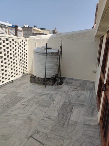 Balcony in 2 BHK Builder Floor at Sector 37 – for Rent