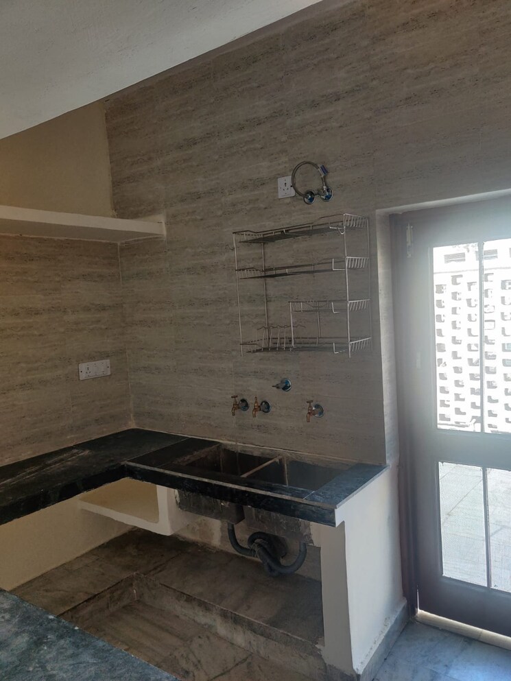 Kitchen, sector 37 2 Bedroom 1500 Sq.Ft. Builder Floor In Sector 37 Chandigarh 8764103