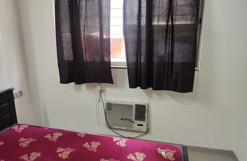 Room in  Pg at Kopar Khairane – for Rent