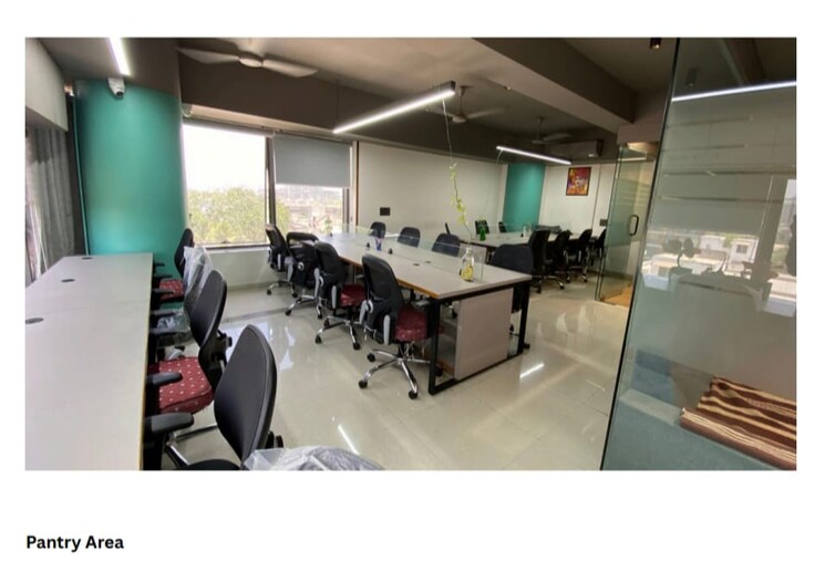 Team Area, savaliya-krish-cubical Commercial Office Space 1318 Sq.Ft. In Thaltej Ahmedabad 8764129