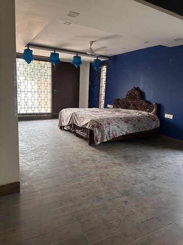 5 BHK Villa For Rent in Saket