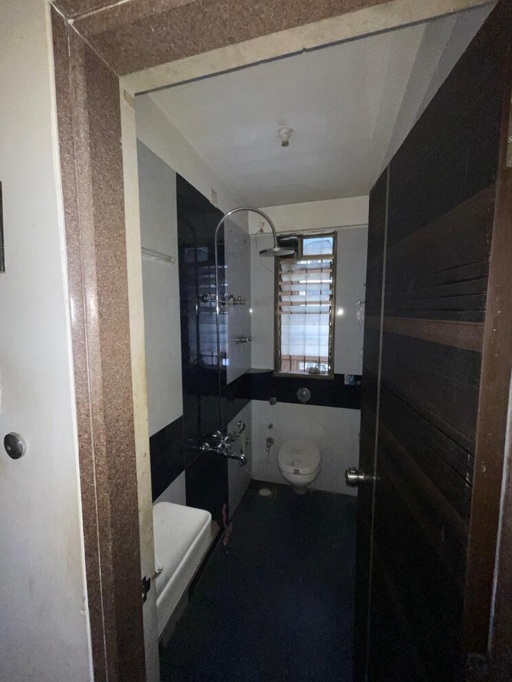 Bathroom, dimples-la-bellezza 2 Bedroom 655 Sq.Ft. Apartment In Borivali East Mumbai 8764207