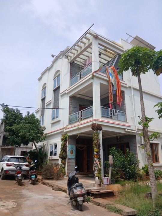 5 BHK + Pooja Room,Servant Room,Study Room,Extra Room Villa For Sale in SKR Gardens