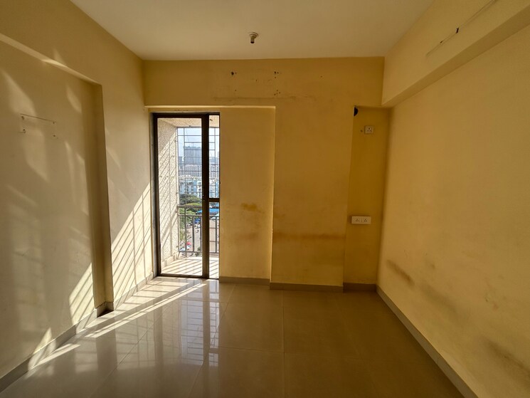 Room, rajaram-sukur-enclave-d-wing 1 Bedroom 483 Sq.Ft. Apartment In Kasarvadavali Thane 8764231
