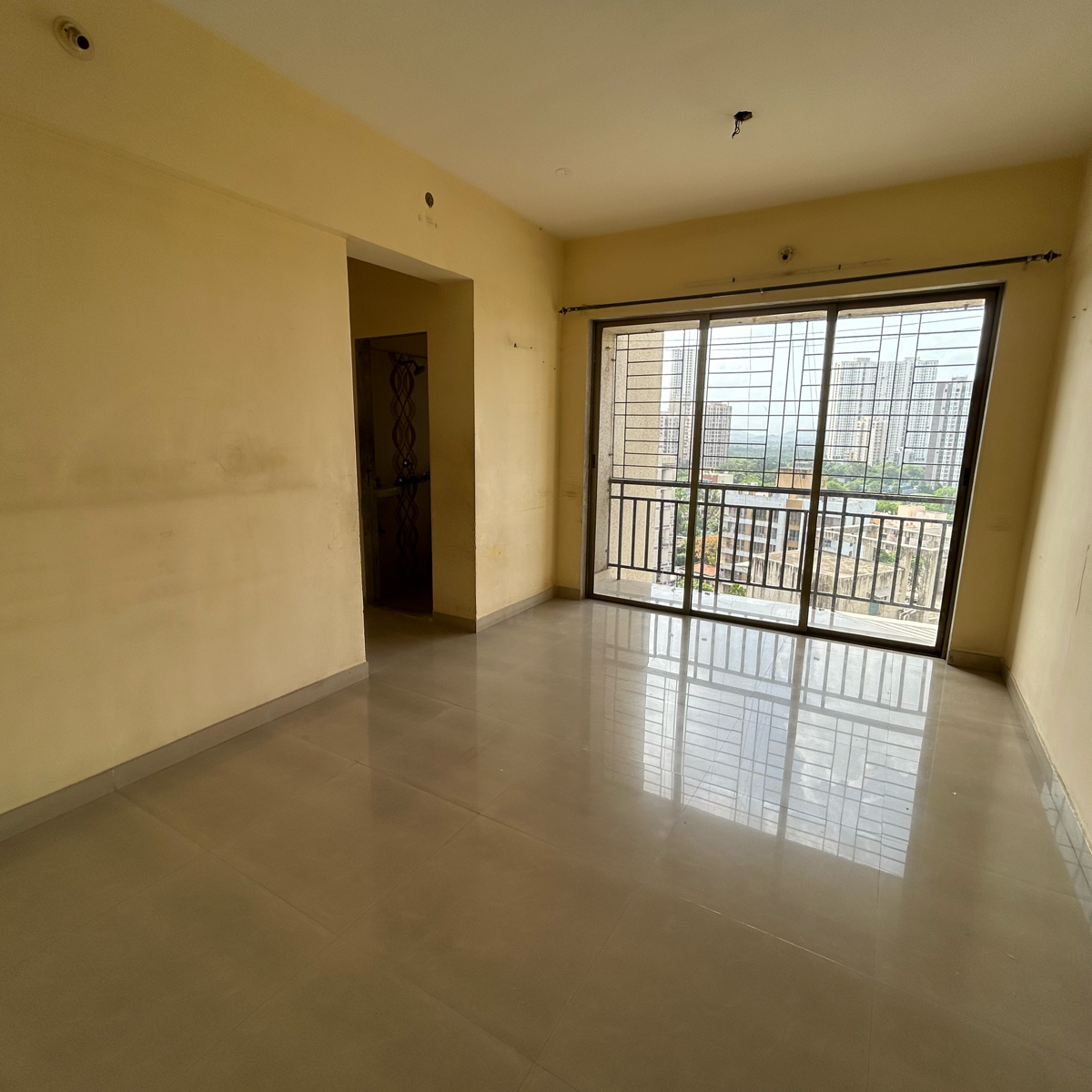 2 BHK + Pooja Room Apartment For Rent in Cosmos Empress Park