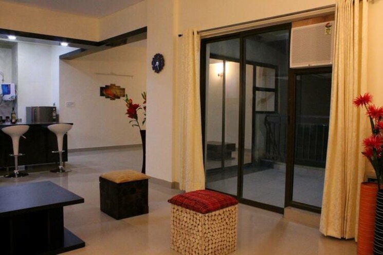 Living Room, ardee-city-palm-grove-heights 3 Bedroom 2350 Sq.Ft. Apartment In Sector 52 Gurgaon 8764241