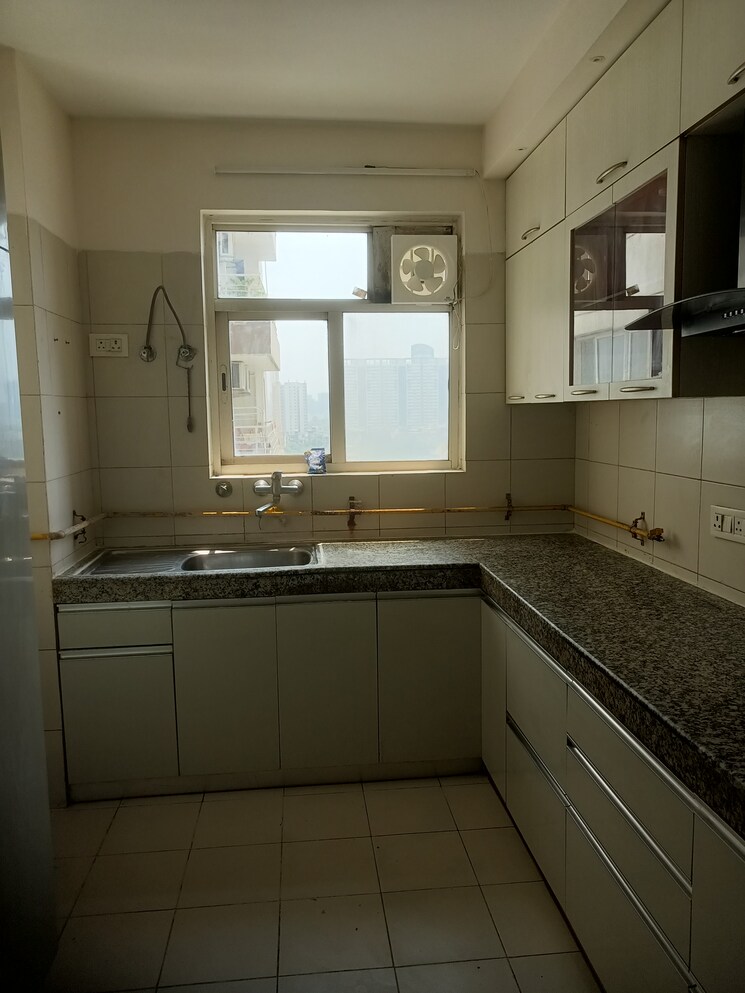 Kitchen, lotus-panache 4 Bedroom 2800 Sq.Ft. Apartment In Sector 110 Noida 8764260