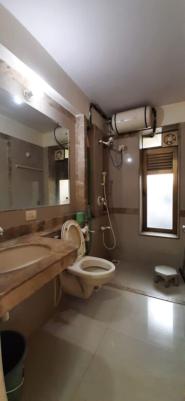 Attached Bathroom in 2.5 BHK Apartment at Raheja Acropolis, Deonar – for Rent