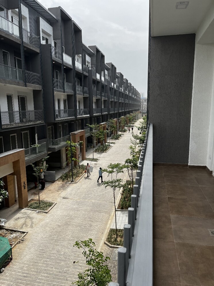 Exterior View, smart-world-orchard 3 Bedroom 1595 Sq.Ft. Apartment In Sector 61 Gurgaon 8759748