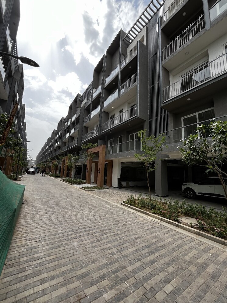 Exterior View, smart-world-orchard 3 Bedroom 1595 Sq.Ft. Apartment In Sector 61 Gurgaon 8759748