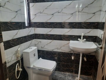 1 RK Builder Floor For Rent in Jaypee Klassic Arcade, Sector 134