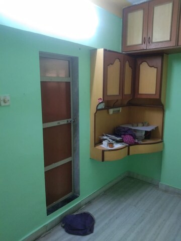 Furnished Amenities in 2 BHK Apartment at Paranjape Schemes Snehdeep, Goregaon East – for Rent