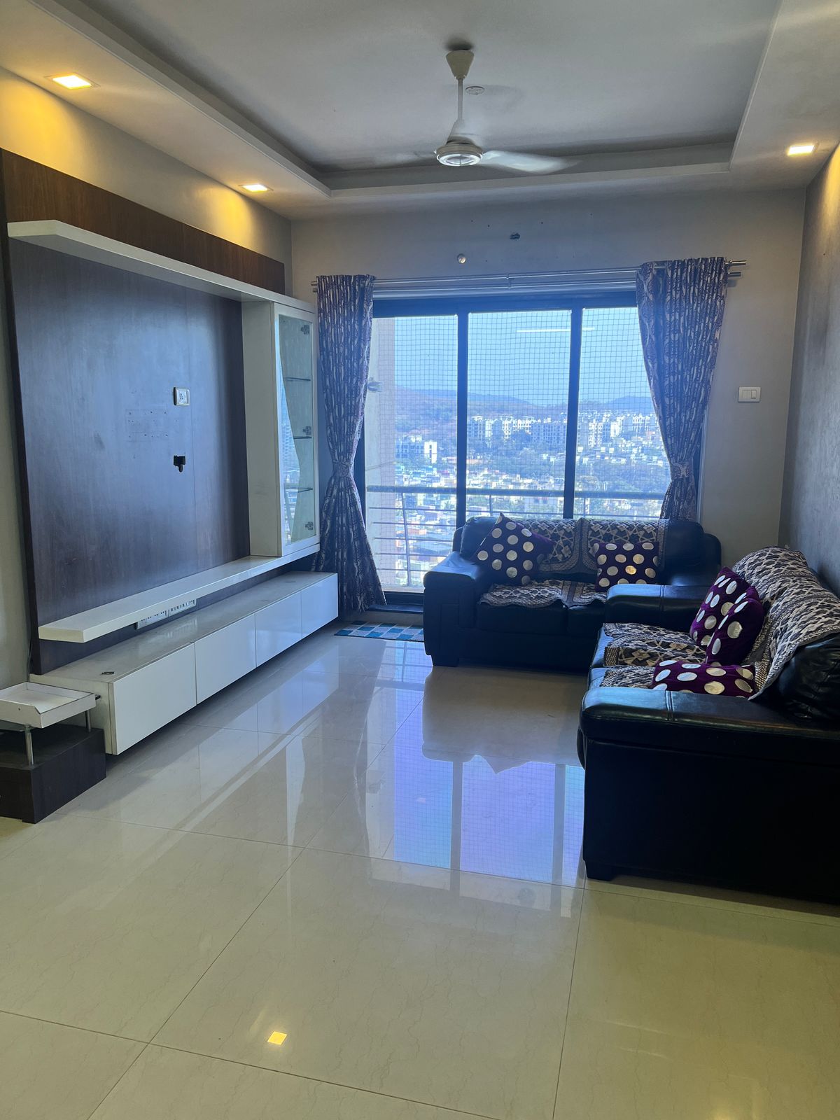 3 BHK Apartment For Rent in K Raheja Heights