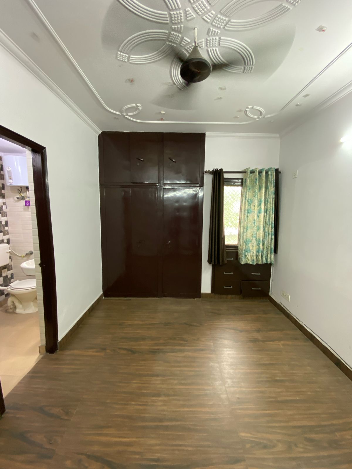 3 BHK Apartment For Rent in Navbharat Apartments