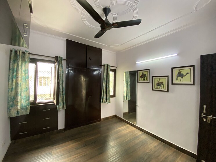 Gym, navbharat-apartments 3 Bedroom 1150 Sq.Ft. Apartment In Paschim Vihar Delhi 8764342