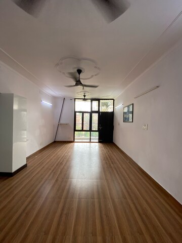 Building Lobby in 3 BHK Apartment at Navbharat Apartments, Paschim Vihar – for Rent