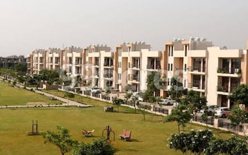 2 BHK Builder Floor For Sale in Wave City, Wave City