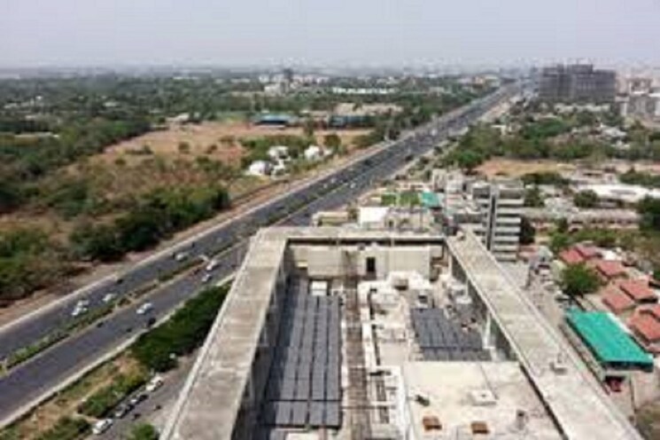 Exterior View, savvy-shapath-v Commercial Office Space 2610 Sq.Ft. In Prahlad Nagar Ahmedabad 8764384