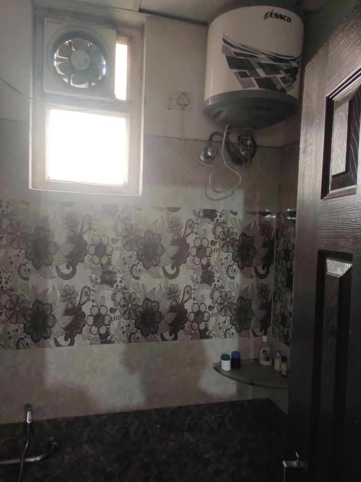Bathroom, saubhagya-residency-aliganj 2.5 Bedroom 1200 Sq.Ft. Apartment In Aliganj Lucknow 8764519