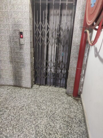  2.5 BHK Apartment at Saubhagya Residency Aliganj, Aliganj – for Rent