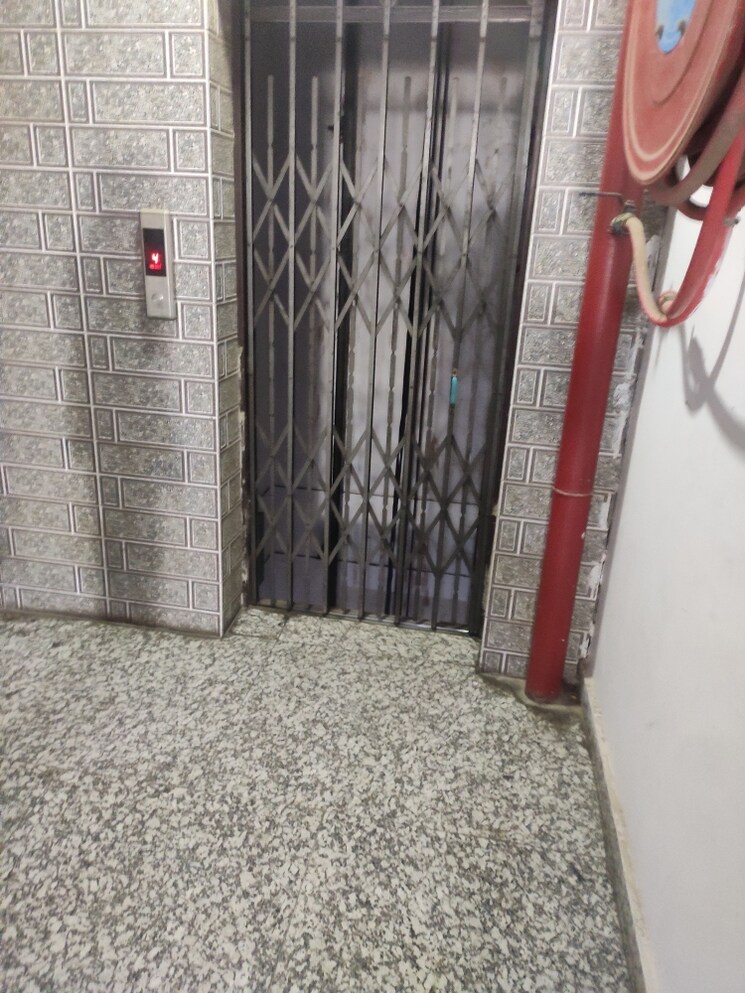 undefined, saubhagya-residency-aliganj 2.5 Bedroom 1200 Sq.Ft. Apartment In Aliganj Lucknow 8764519