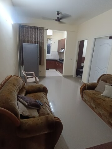 Living Room in 2 BHK Apartment at Shree Vardhman Mantra, Sector 67 – for Rent