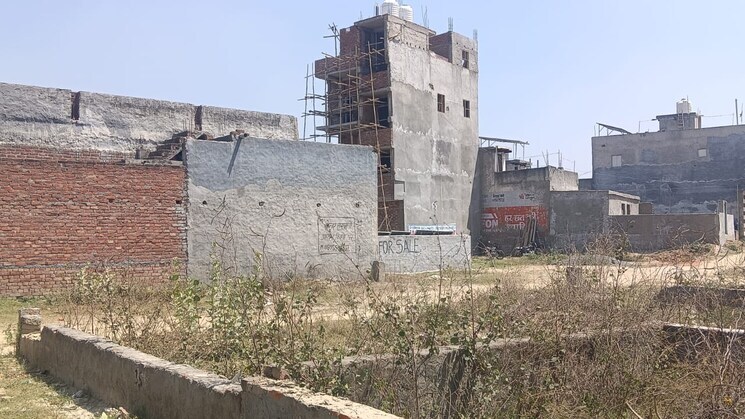 Nearby, sector 142  900 Sq.Ft. Plot In Sector 142 Noida 8764423