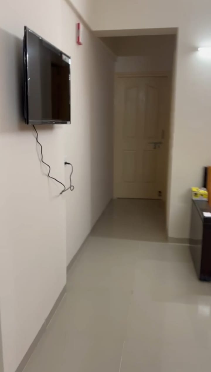 1 BHK + Pooja Room Apartment For Rent in Wave Dream Homes