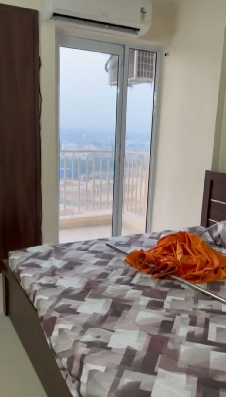 Bedroom, wave-dream-homes 1 Bedroom 578 Sq.Ft. Apartment In Wave City Ghaziabad 8764447