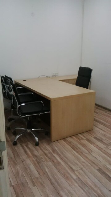 Team Area in  Office Space in IT/SEZ at Sector 63 – for Rent