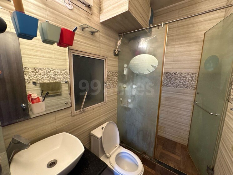Bathroom, dlf-the-carlton-estate 3 Bedroom 1365 Sq.Ft. Apartment In Dlf Phase V Gurgaon 8764119