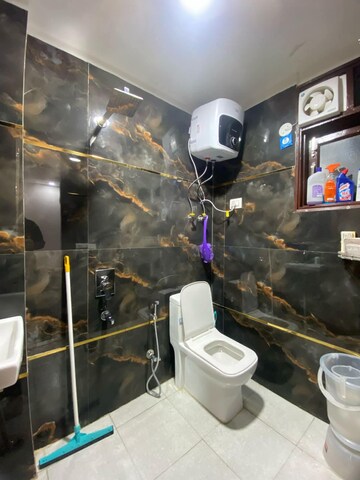 Attached Bathroom in 1 BHK Apartment at South Delhi – for Rent