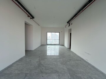 Room in 3 BHK Apartment at Avighna One Avighna Park, Lower Parel – for Rent