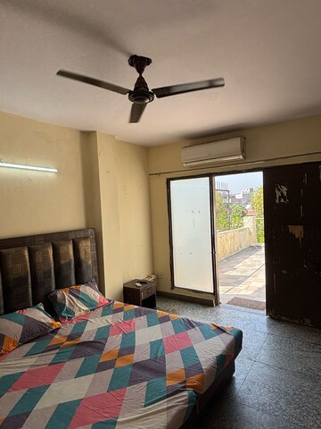 Bedroom in 3 BHK Builder Floor at Ansal Sushant Floors, Sushant Lok ii – for Rent