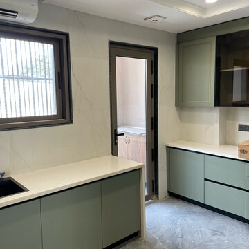 Kitchen in 4 BHK Builder Floor at Dlf Phase I – for Sale