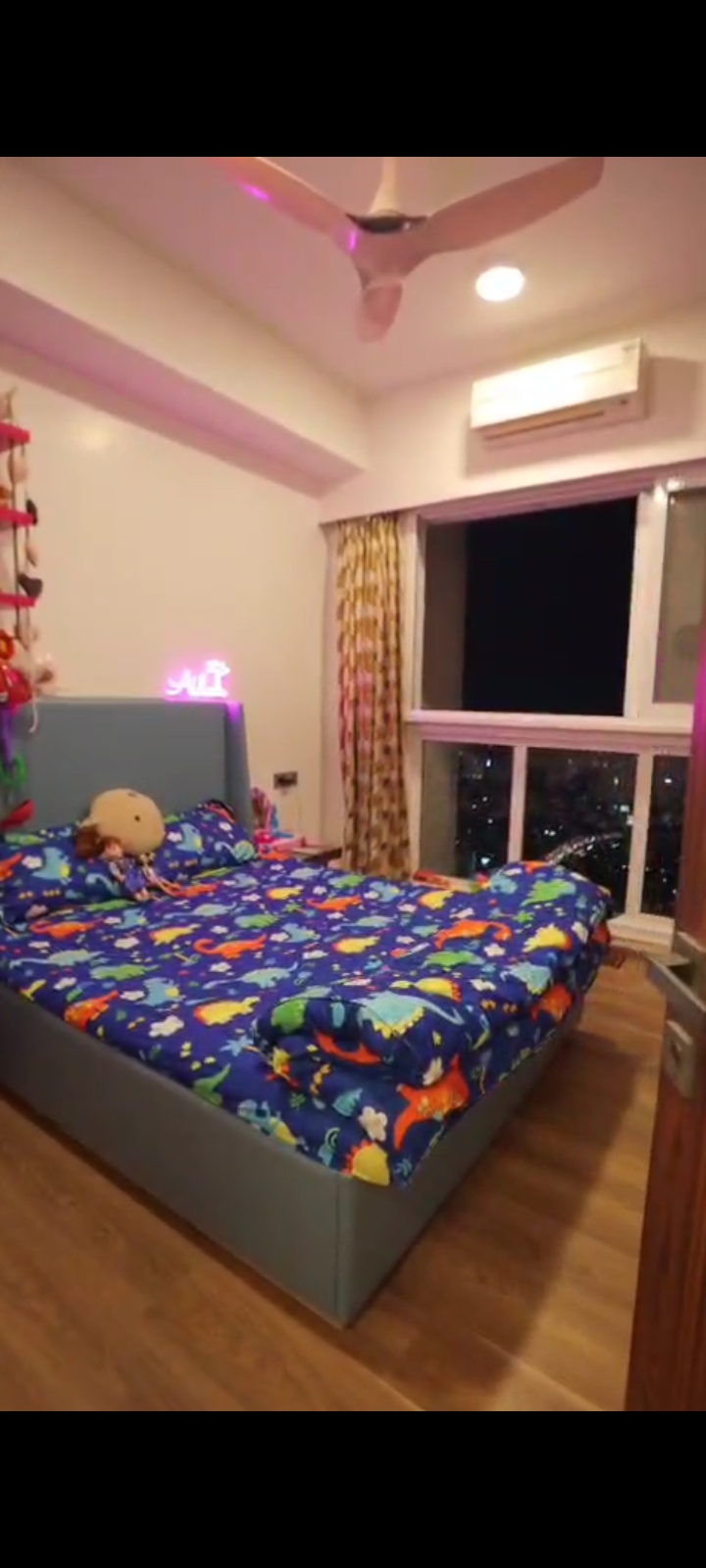 2 BHK + Study Room Apartment For Rent in Omkar Alta Monte