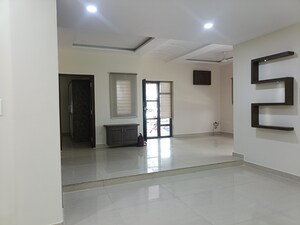 Room in 4 BHK Villa at my stick hills, Hi Tech City – for Sale