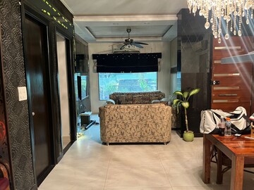 Bedroom in 3 BHK Builder Floor at Kohli One Malibu Town, Sector 47 – for Rent