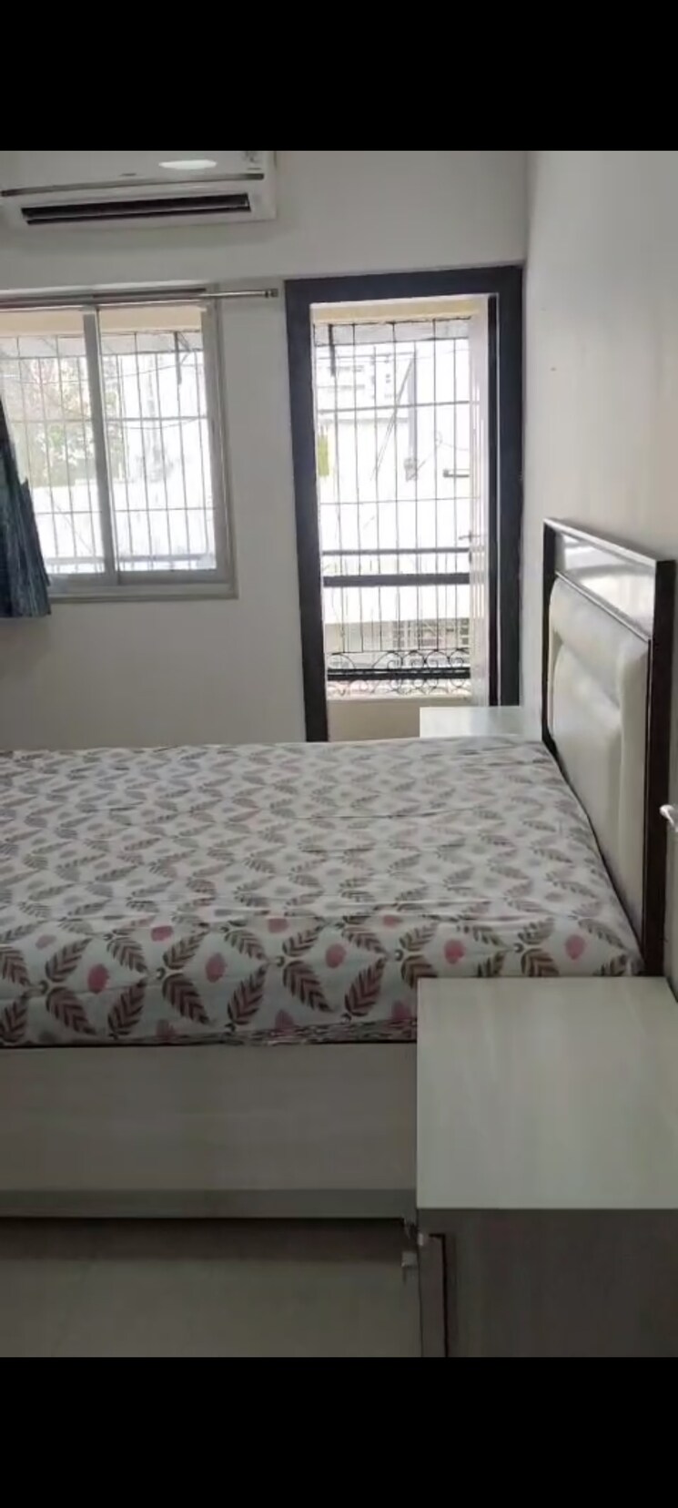 Bedroom, shivaji park 3 Bedroom 1000 Sq.Ft. Apartment In Shivaji Park Mumbai 8764648