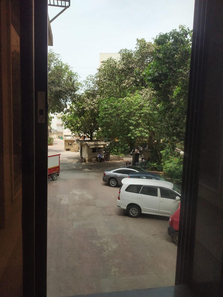  Parking, venus-apartments-worli 4 Bedroom 1750 Sq.Ft. Apartment In Worli Mumbai 8764657