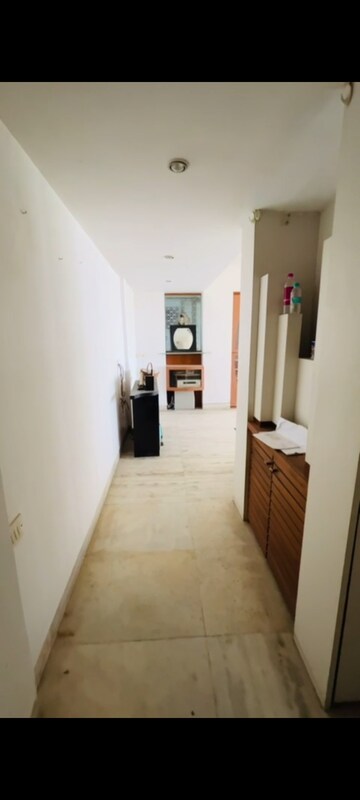 Building Lobby in 4 BHK Apartment at Prabhadevi – for Rent