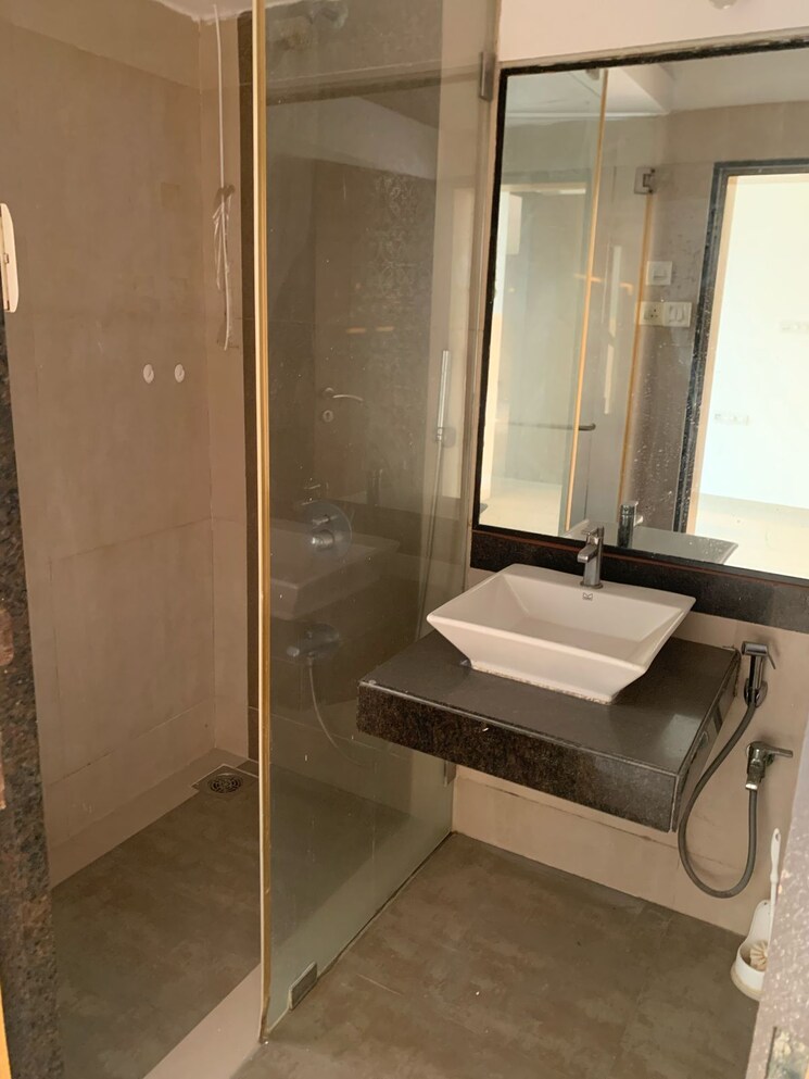 Bathroom, lotus-sky-garden 2 Bedroom 809 Sq.Ft. Apartment In Malad West Mumbai 8764735