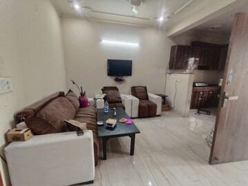 Master Bedroom in 3 BHK Builder Floor at Housing Board Colony Sector 17, Sector 17a – for Rent